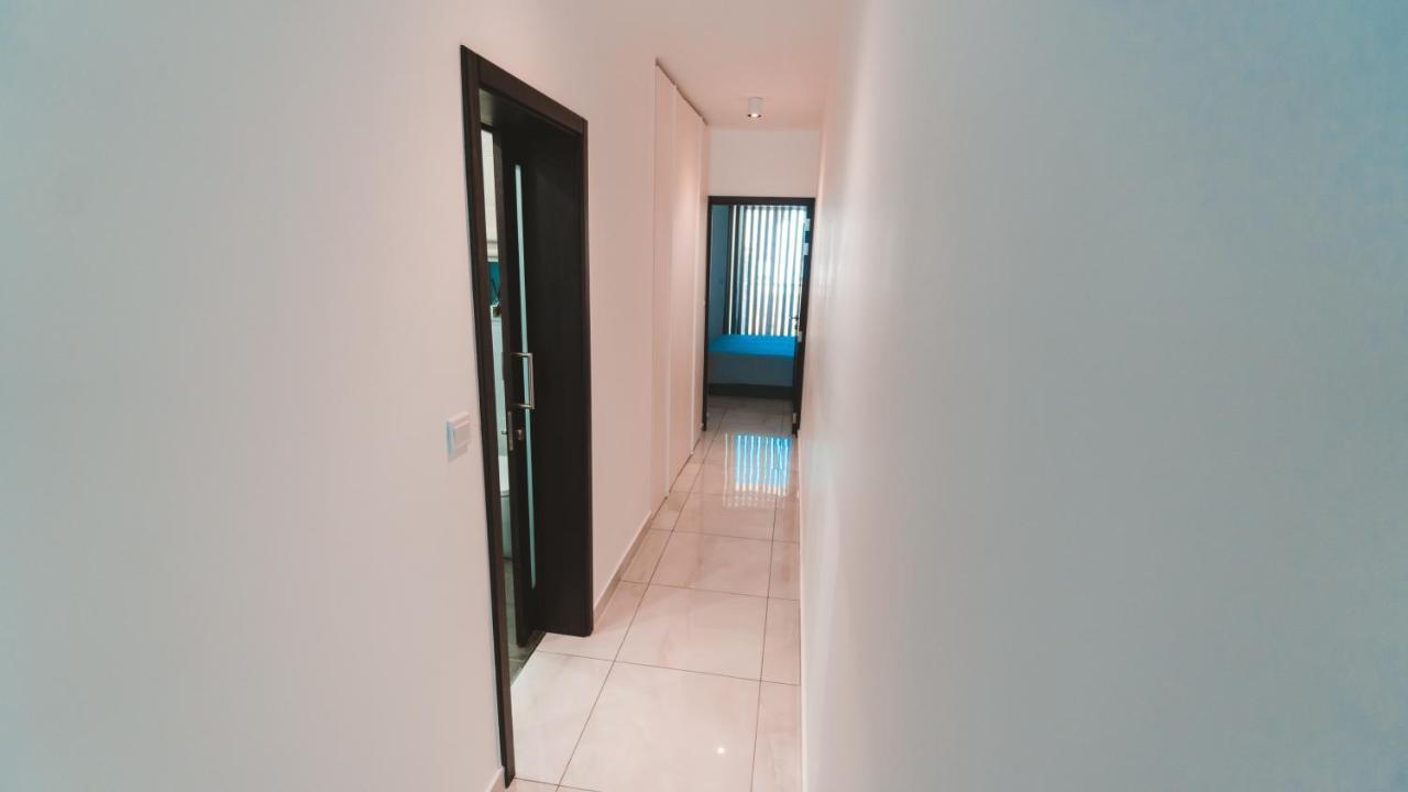 Ideal Location, Stylish 1Br Apartment With Free Parking Sliema Esterno foto