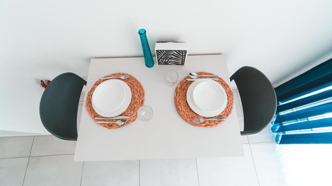 Ideal Location, Stylish 1Br Apartment With Free Parking Sliema Esterno foto