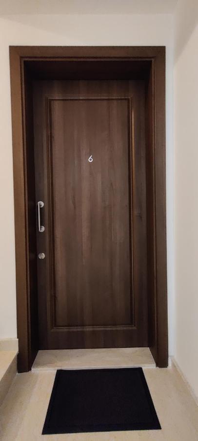 Ideal Location, Stylish 1Br Apartment With Free Parking Sliema Esterno foto